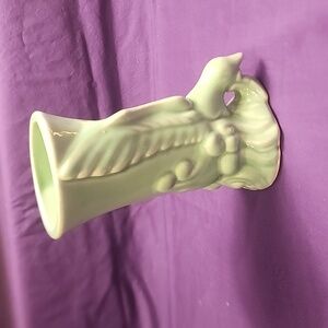 Green vase with birds and berries***